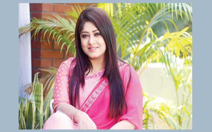 ৪৭-এ প্রিয়দর্শিনী মৌসুমী