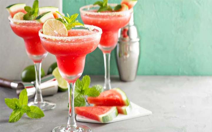 হেঁশেলেই বানিয়ে ফেলুন তরমুজের কুলার