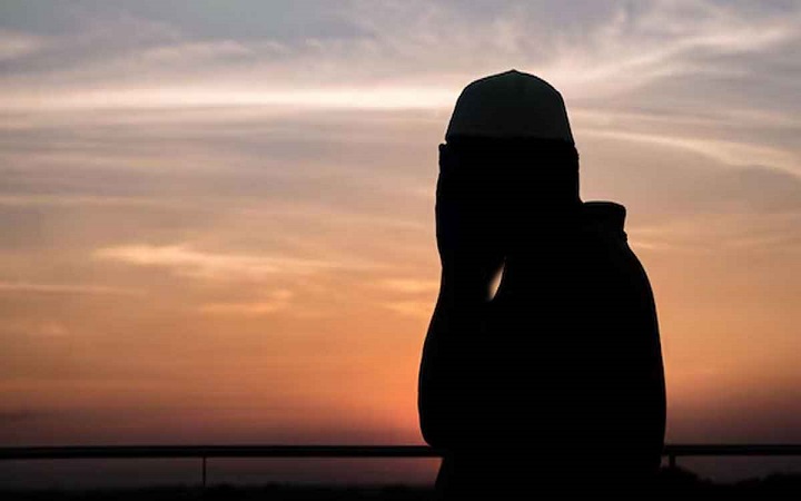 সামর্থ্য থাকার পরও বিয়ে না করায় নবীজির যে কথা শুনতে হয়েছিল সাহাবিকে