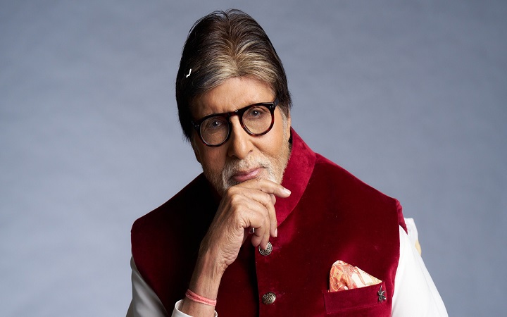 ধর্মেন্দ্রর ‘ইক্কিশ’ নিয়ে অমিতাভের বিশেষ আয়োজন