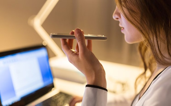 অ্যানড্রয়েড ও আইফোনে ভয়েস কমান্ড ব্যবহারের সহজ উপায়