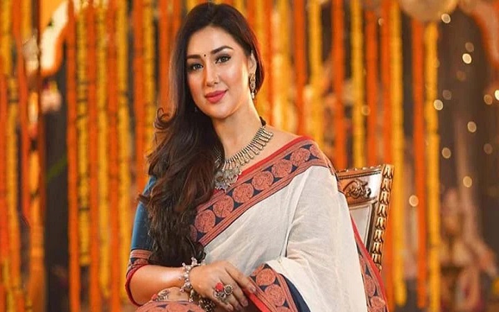 নিজের শক্তির উৎস জানালেন অপু বিশ্বাস