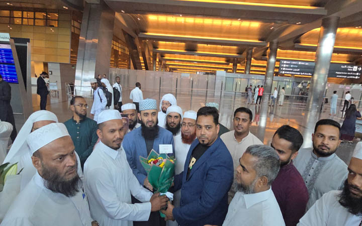 কাতারে ড. মিজানুর রহমান আজহারীকে প্রবাসীদের অভ্যর্থনা