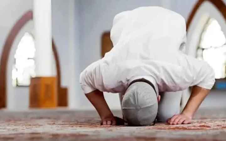 ফজরের ২ রাকাত সুন্নত ছুটে গেলে করণীয়