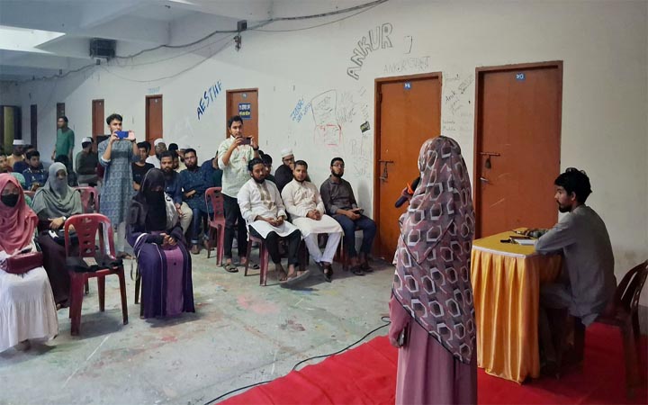 বাকসু ডায়লগ : বাকৃবিতে দ্রুত নির্বাচনের দাবি ছাত্র সংগঠনগুলোর