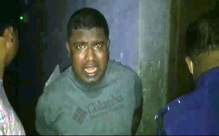 স্ত্রীকে হত্যা: বাগেরহাটে পুলিশ সদস্য আটক