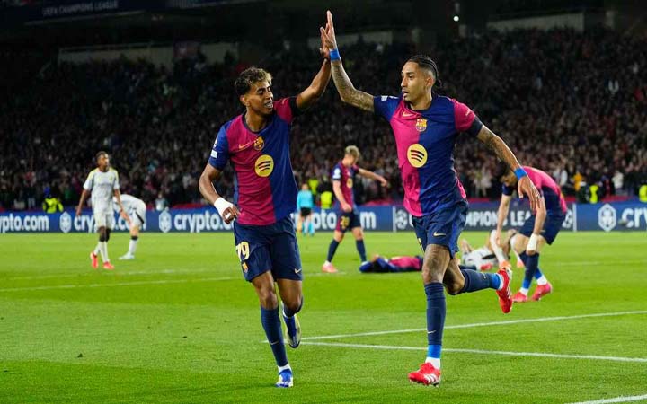 রাফিনিয়া-ইয়ামালের রেকর্ডের রাতে কোয়ার্টারে বার্সা