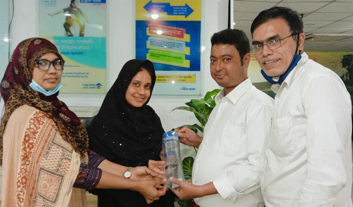 রমজানে ওয়েস্টার্ন ইউনিয়ন রেমিট্যান্স গ্রাহকরা পাচ্ছেন ব্র্যাক ব্যাংকের উপহার