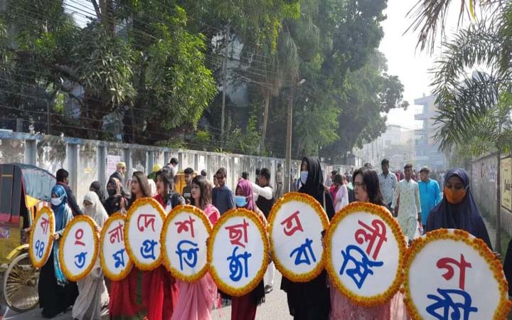 যশোরে ছাত্রলীগের ৭৪ তম প্রতিষ্ঠাবার্ষিকী উদযাপিত