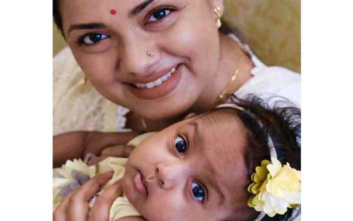 কন্যার ছবি প্রকাশ্যে আনলেন তিশা
