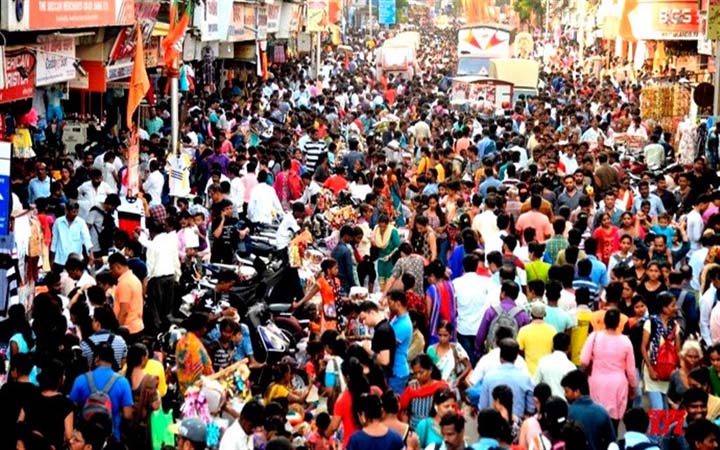 ২০২৩ সালেই জনসংখ্যায় চীনকে ছাপিয়ে যাবে ভারত!