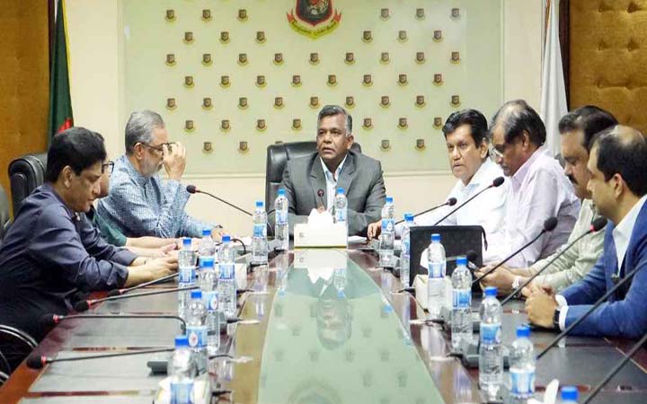 বিদেশি ক্রিকেটারদের এনসিএলে আনতে চায় বিসিবি