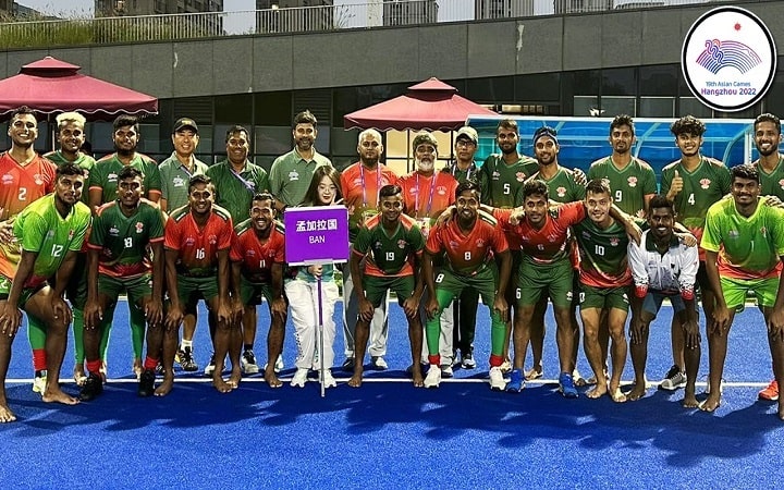 সেমিফাইনালের লক্ষ্য নিয়েও হকিতে ‘অষ্টম’