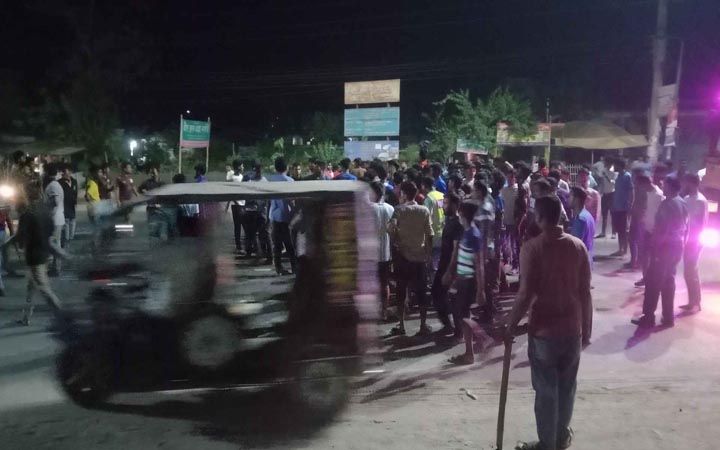 বেরোবি ছাত্রলীগের দুই গ্রুপের হামলা, আহত ৩
