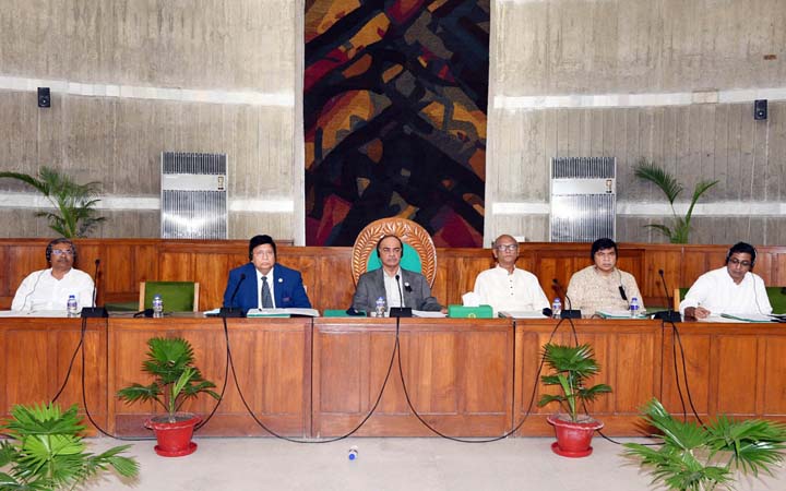রাশিয়া-ইউক্রেন যুদ্ধ পরিস্থতিতে পণ্যসামগ্রী আমদানীতে অন্যান্য দেশকেও বিকল্প হিসেবে রাখার জন্য পরামর্শ