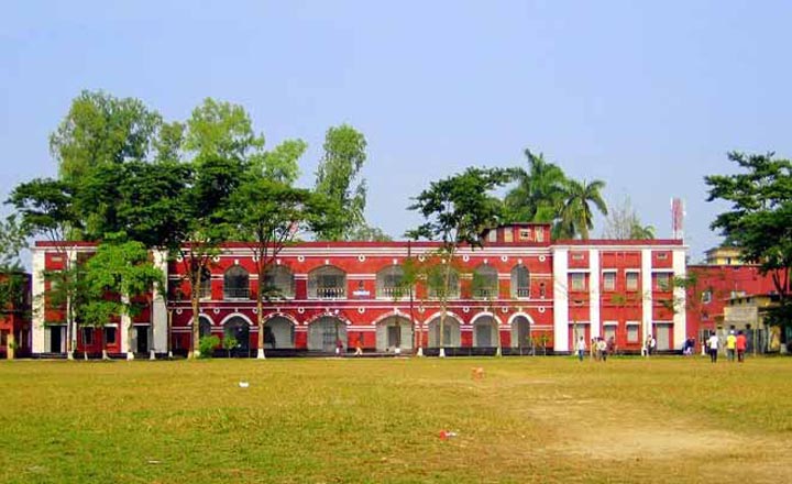 একাদশে ভর্তি: বরিশাল বিভাগের সেরা ১০ কলেজ