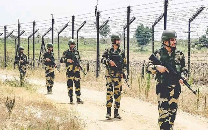 সীমান্তে সহকর্মীর গুলিতে দুই বিএসএফ সদস্য নিহত