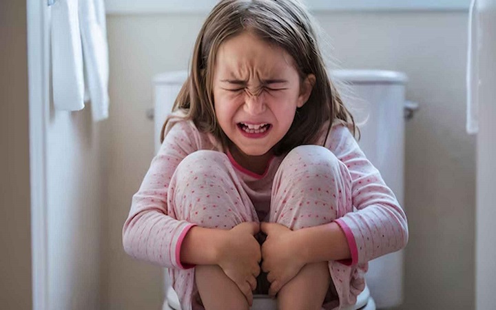 শীতে বাড়ে শিশুর কোষ্ঠকাঠিন্য, জানুন কমানোর উপায়