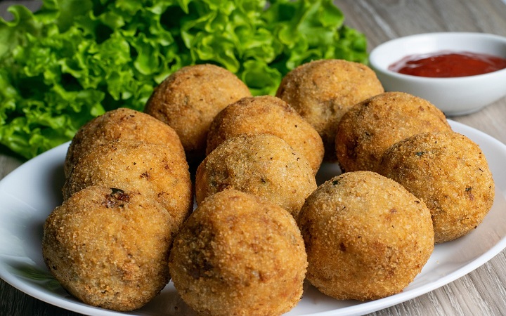 ব্রেড কাটলেট তৈরির সহজ রেসিপি