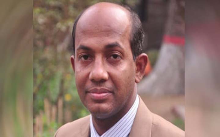 ৩ বছর পর কুবির নতুন ট্রেজারার ড. মো আসাদুজ্জামান