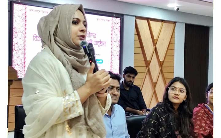 কঠিনতম সমালোচনাও যুক্তি দিয়ে করা যায়, গলা উঁচু করে নয় : ড. চৌধুরী সায়মা