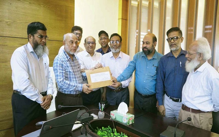 বাকৃবিতে অবসরপ্রাপ্তদের পেনশন ব্যবস্থায় অটোমেশন চালুর সুপারিশ