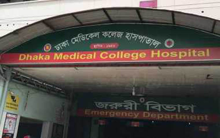 রাজধানীতে পৃথক সড়ক দুর্ঘটনায় দু’জন নিহত