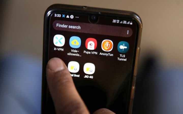ইন্টারনেট  যখন বন্ধ করে দেয়া তখন কী ঘটে
