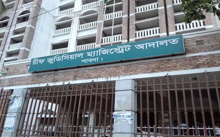 যৌতুক মামলায় পুলিশ কনস্টেবলের ২ বছরের কারাদন্ড