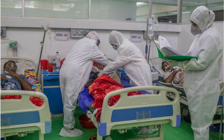 করোনাভাইরাস : বাংলাদেশে প্রয়োজনের অতিরিক্ত ওষুধ প্রয়োগ করা হচ্ছে কি?