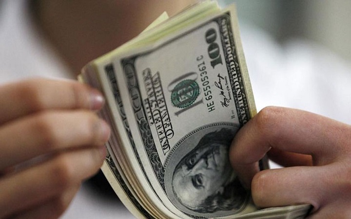 এপ্রিলের ২৯ দিনে ৩ বিলিয়ন ডলার ছাড়াল প্রবাসী আয়