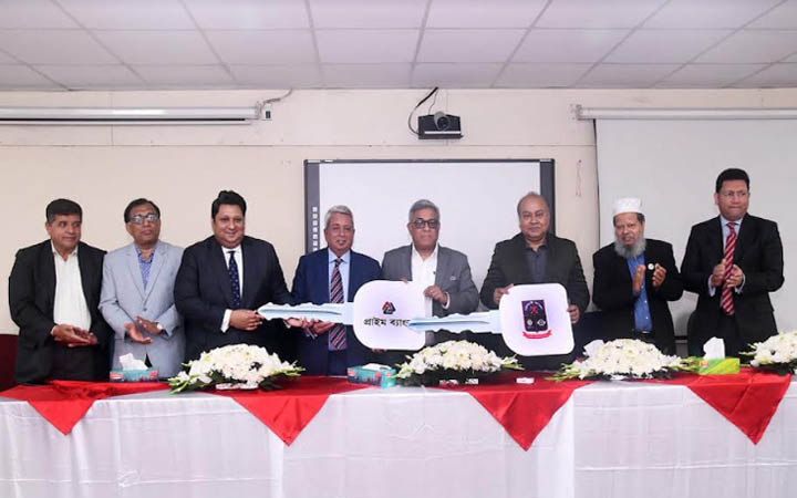 ঢাবি শিক্ষার্থীদের জন্য বাস দিলো প্রাইম ব্যাংক