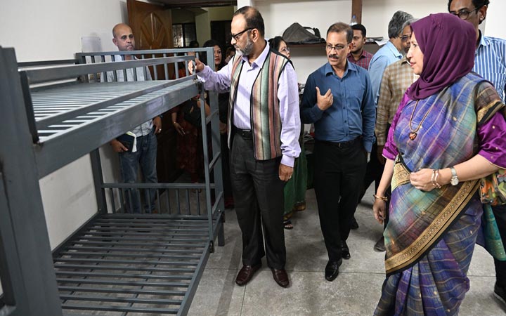 ঢাবিতে আবাসিক সংকট নিরসনে ‘বাঙ্ক বেড’ স্থাপন