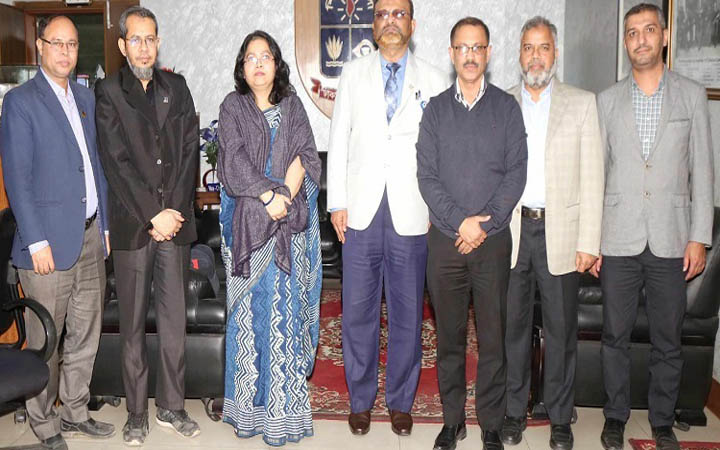 ঢাবি উপাচার্যের সঙ্গে তুরস্কের প্রতিনিধিদলের সাক্ষাৎ