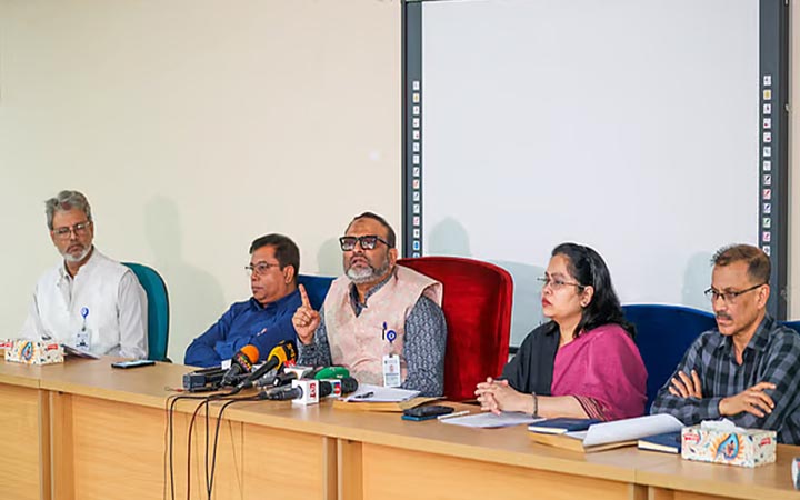 ৬ মাসে যা যা অর্জন জানাল ঢাবি প্রশাসন