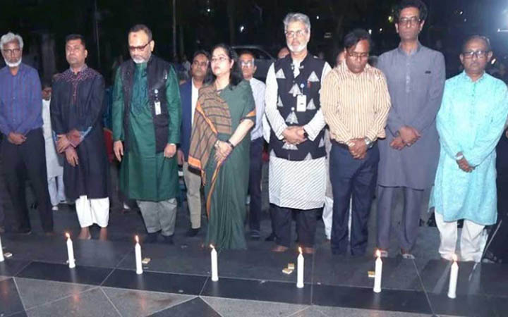 ঢাকা বিশ্ববিদ্যালয়ে ‘গণহত্যা দিবস’ পালিত