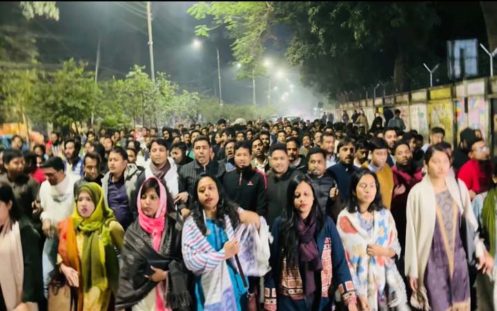 তফসিল ঘোষণাকে স্বাগত জানিয়ে ঢাবিতে ছাত্রদলের মিছিল