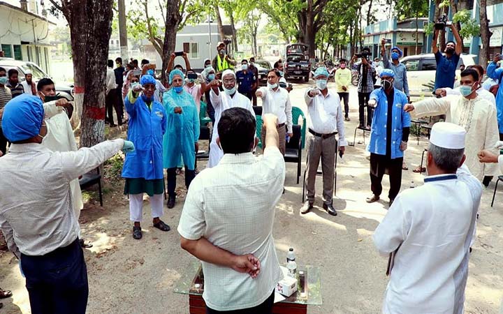 ইউপি চেয়ারম্যানদের দুর্ণীতি না করার শপথ বাক্য পাঠ