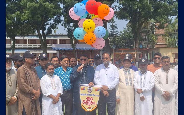 জয়পুরহাটে চ্যাম্পিয়ন ট্রফির উদ্বোধন