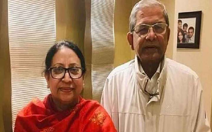 চিকিৎসার জন্য স্ত্রীসহ সিঙ্গাপুর গেলেন মির্জা ফখরুল