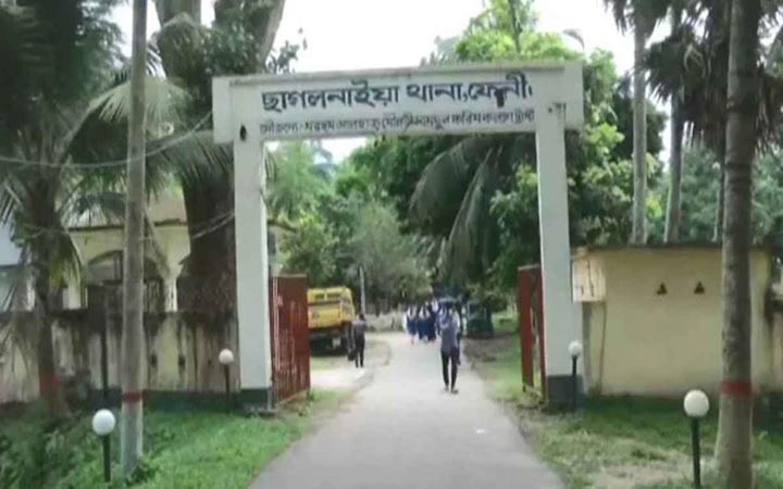 ৯০০ কেজি ভারতীয় চিনিসহ ট্রাক আটক