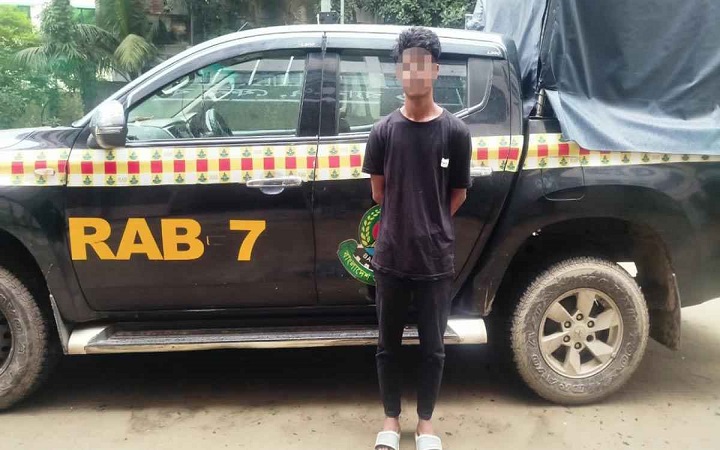 চট্টগ্রামের ধর্ষণ মামলার আসামি ফেনী থেকে গ্রেফতার