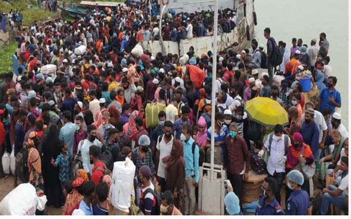 আরিচা-কাজিরহাটে ঘরমুখো মানুষের ঢল