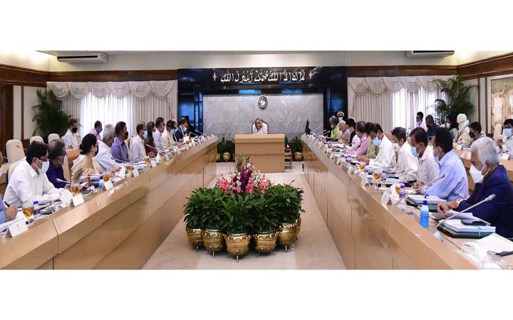 সরকার তরুণদের দক্ষ কর্মশক্তি হিসেবে গড়ে তুলতে কাজ করছে : প্রধানমন্ত্রী