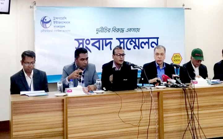 রোহিঙ্গাদের কারণে স্থানীয়রা মানসিক চাপে :টিআইবি