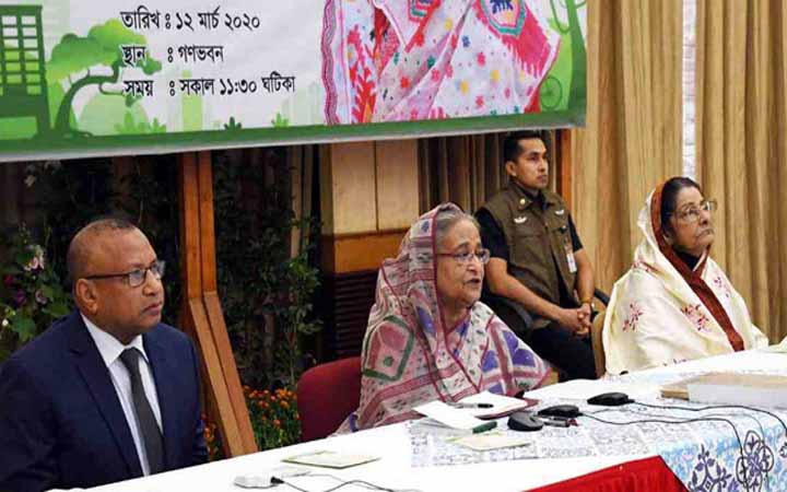 আতঙ্কিত হবেন না,সচেতন থাকবেন : প্রধানমন্ত্রী