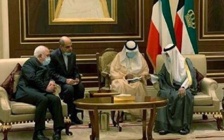 কুয়েতের নতুন আমিরের সাথে ইরানের পররাষ্ট্রমন্ত্রীর বৈঠক
