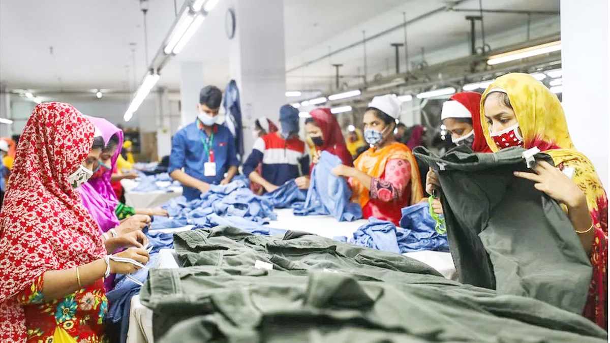 তৈরী পোশাক খাতে রফতানি আয়ে প্রবৃদ্ধি