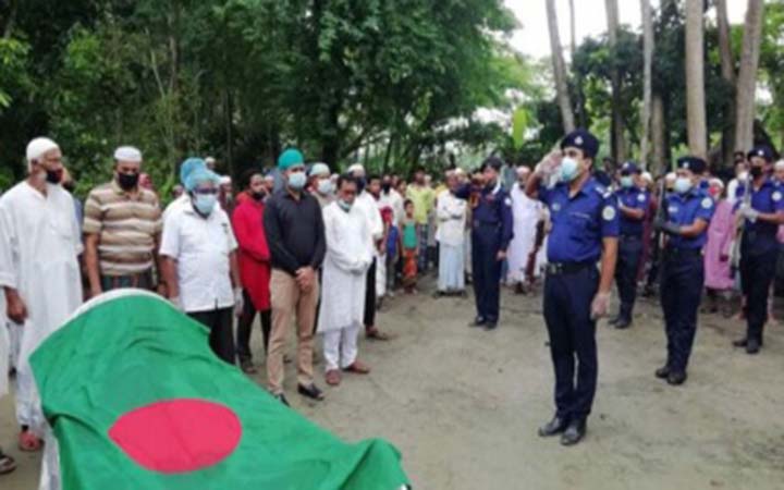 বীর মুক্তিযোদ্ধাদের রাষ্ট্রীয় সম্মান প্রদর্শনে নতুন আদেশ