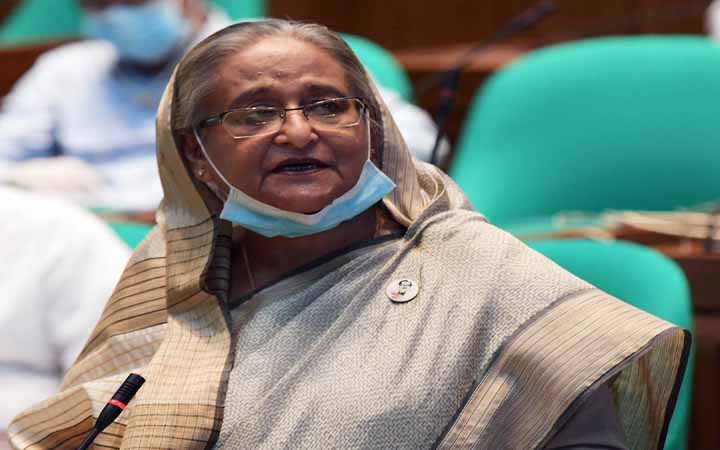 প্রবাসী শ্রমিকদের ফেরাতে কূটনৈতিক চাপে সরকার: প্রধানমন্ত্রী